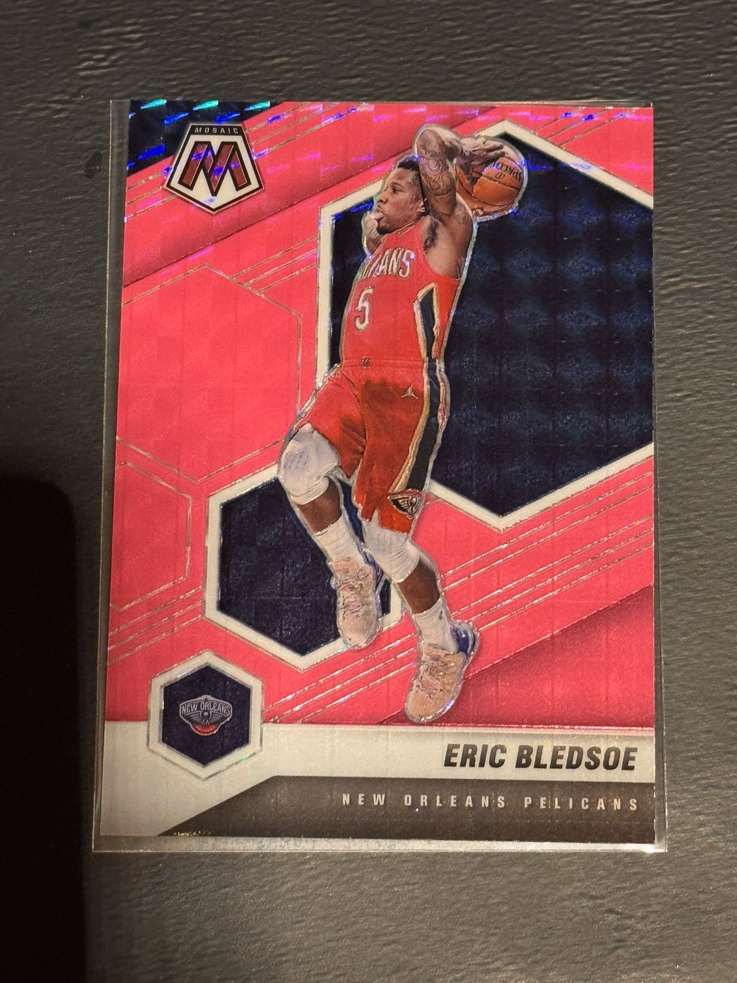 2020 Mosaic Eric Bledsoe Pink Fluorescent/10 New Orleans Pelicans