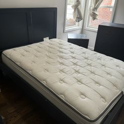 Pottery Barn Full Size Bedroom Set 