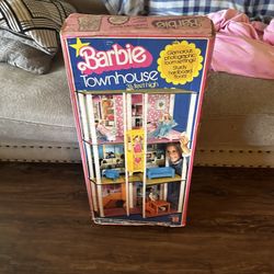 1977 Vintage Barbie Townhouse No. # 7825