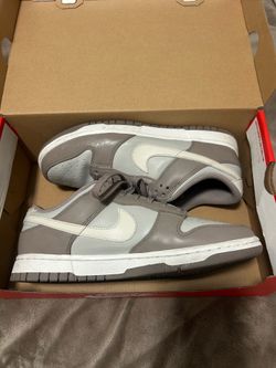 Nike Dunk Low “Moon Fossil”