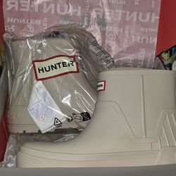 Hunter Play Short Rain Boots White/Cream Size 9