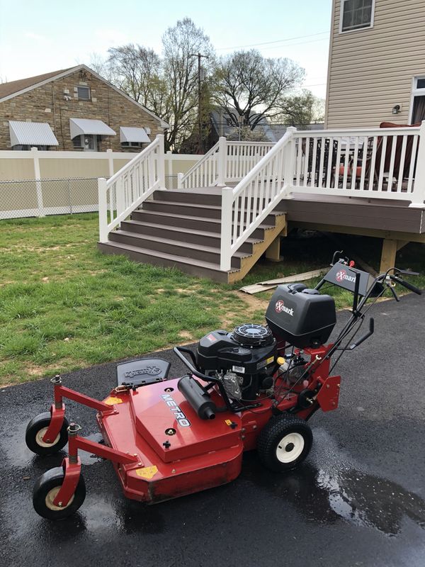 Exmark 32” Metro Walk Behind Lawn Mower for Sale in Philadelphia, PA