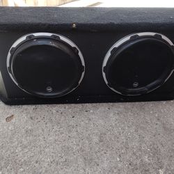 JL Audio W6's speakers and kicker box