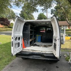 2003 Ford E-250