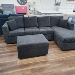 New 2pc Sectional And Ottoman In Grey Or Blue 
