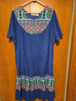 National brand Santa Fe border print dress in blue.