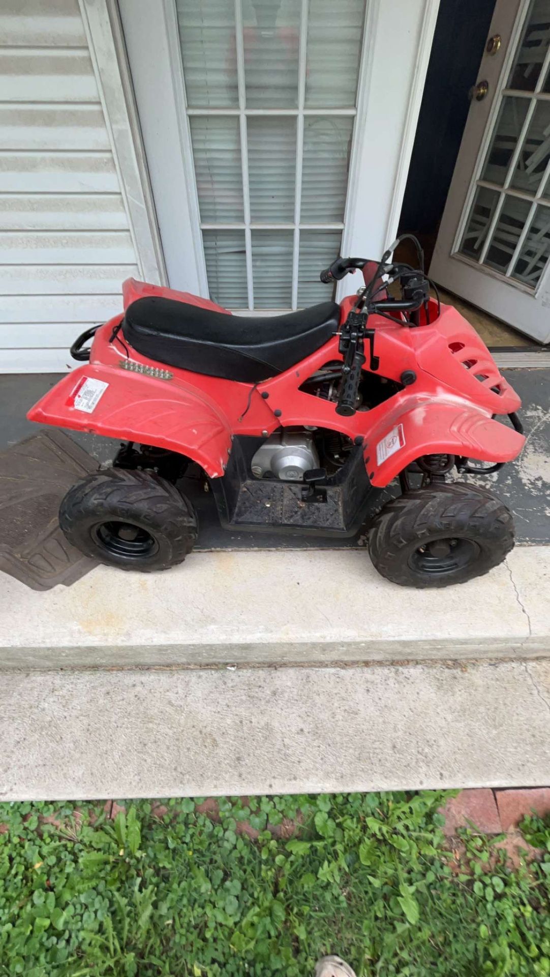 4 wheeler dirt bike 