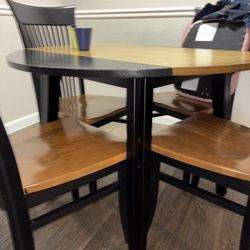 Kitchen Table W/chairs
