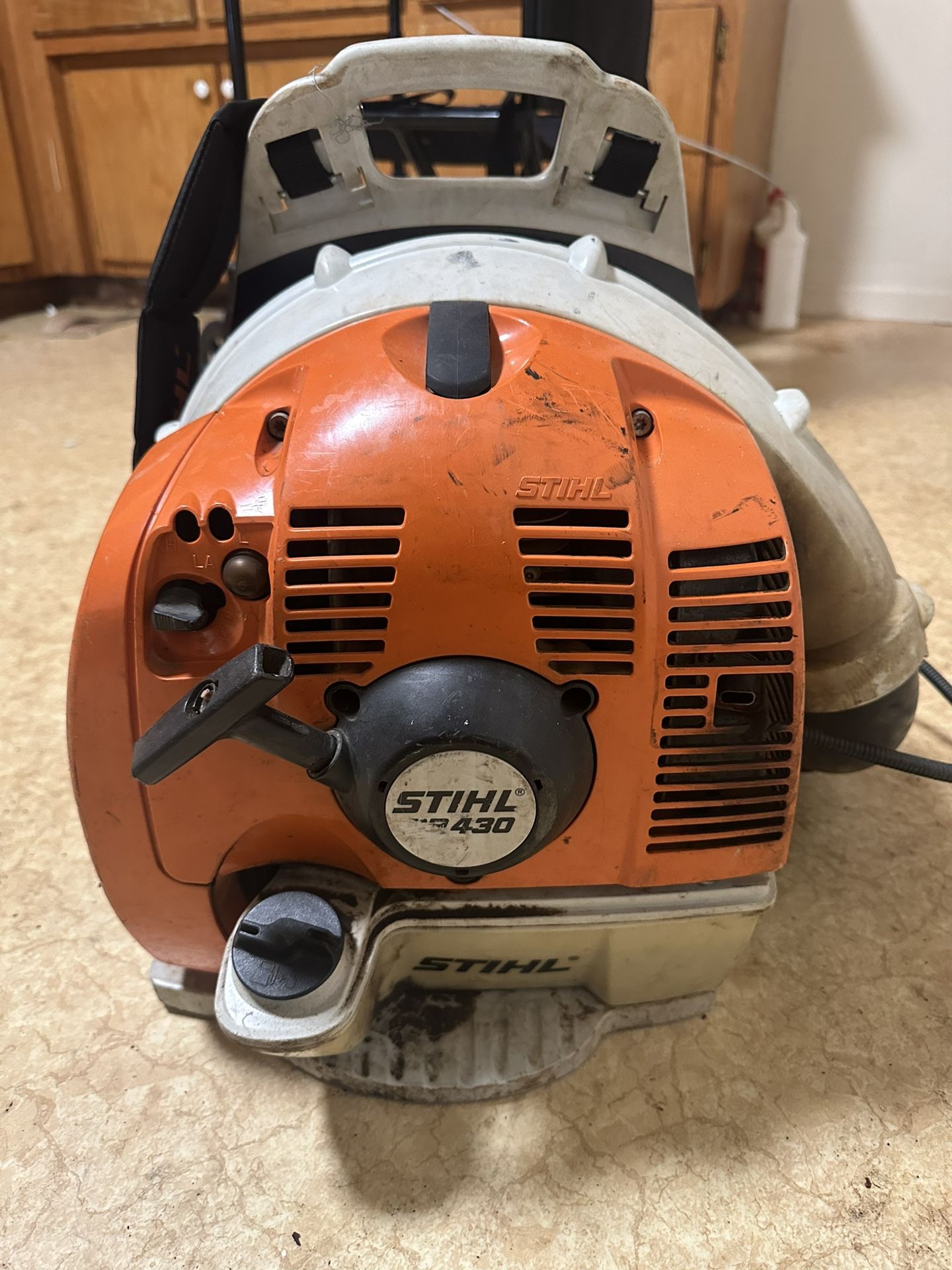 STIHL LEAF BLOWER