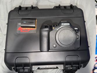 Canon R6 Mark II Like New Condition