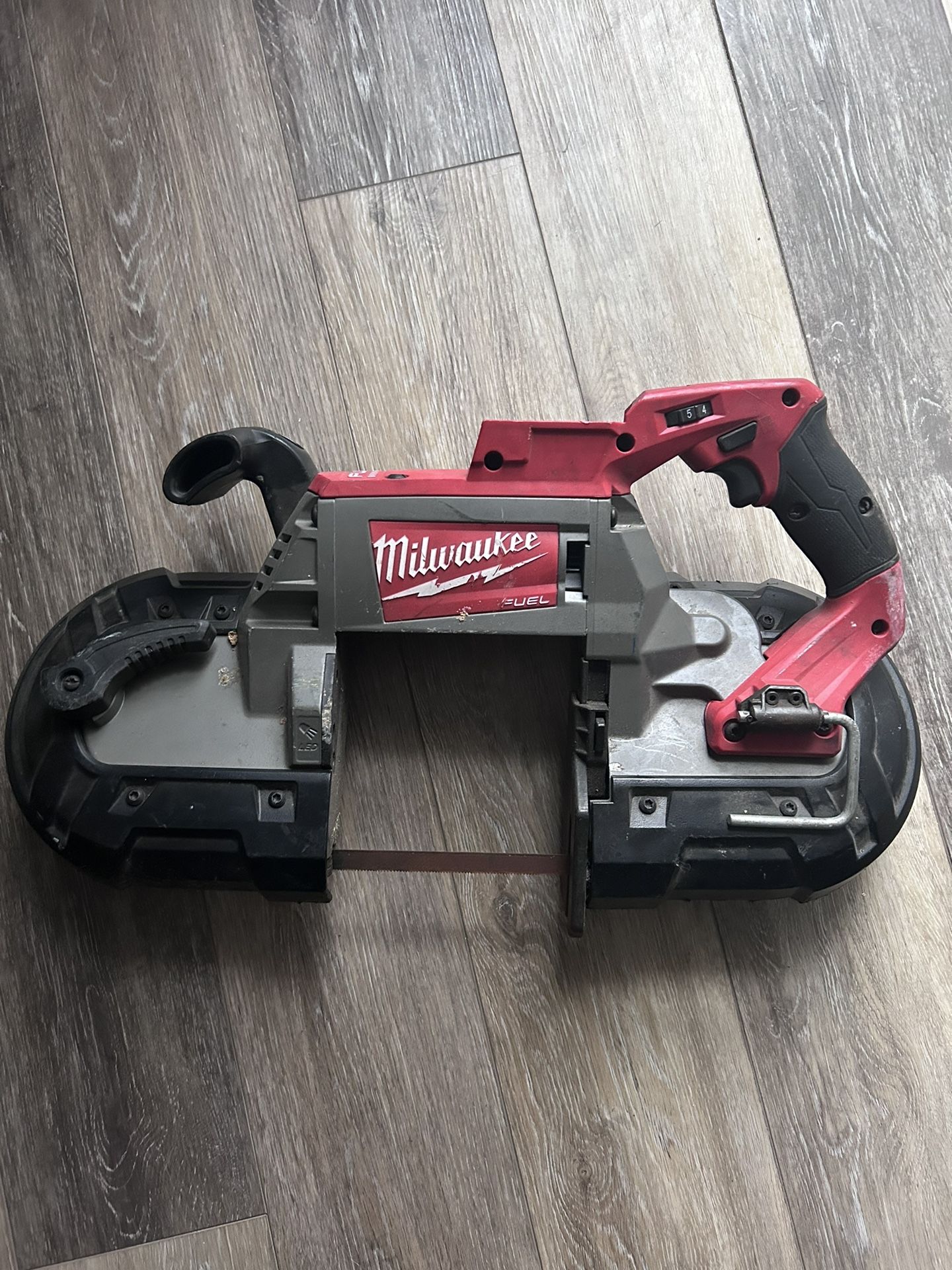 Milwaukee M18 Bandsaw