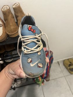 Hello Kitty Nike Presto