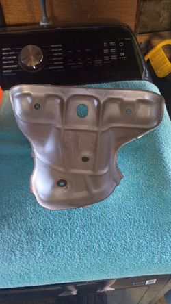 1998 Acura Integra headers heatshield