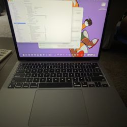 MacBook Air M1