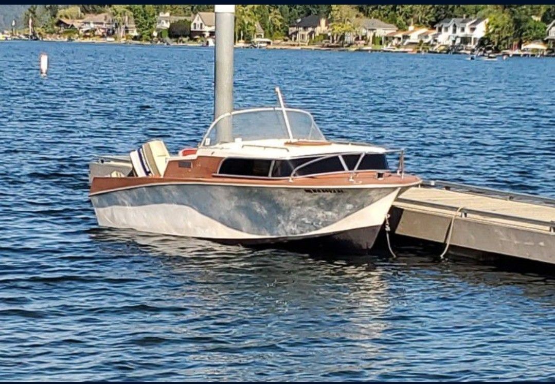 17' Uniflite 1959