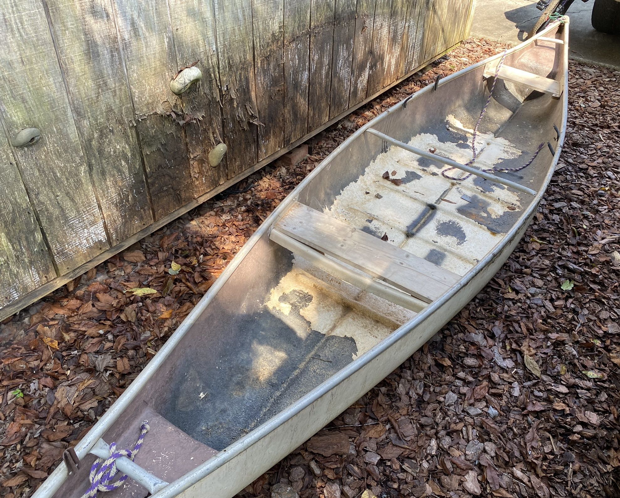 15 foot fiberglass Canoe, Light weight