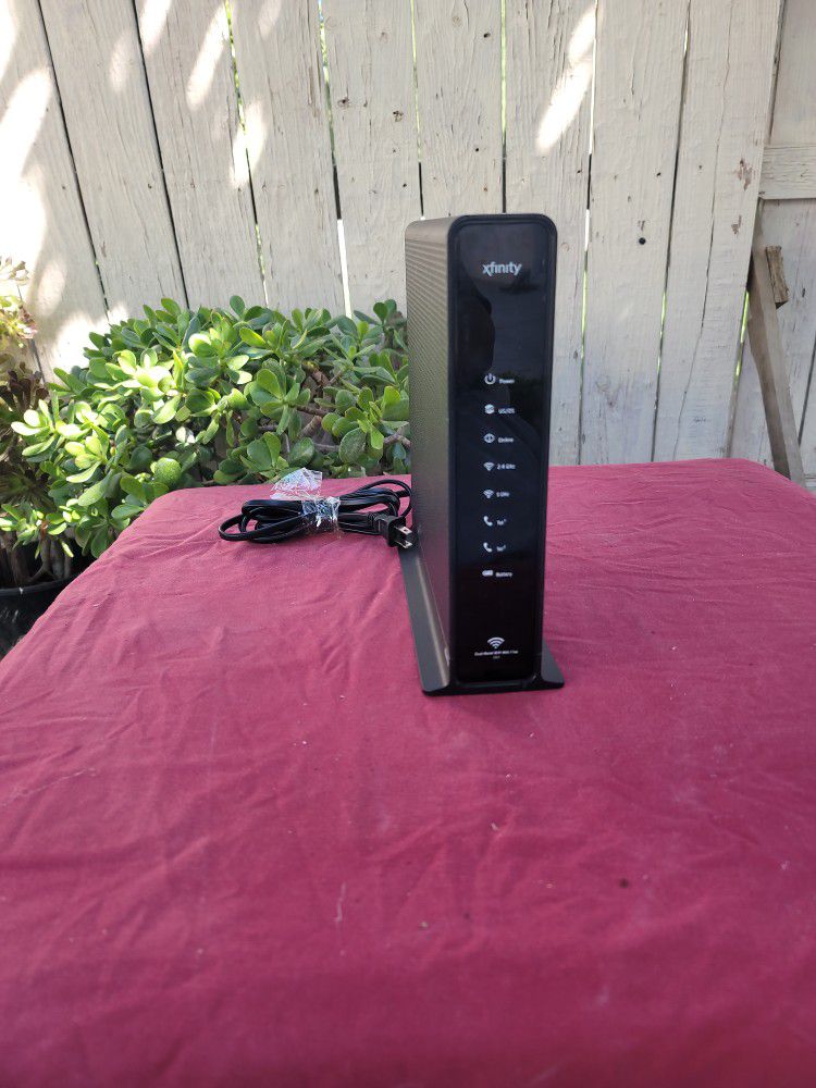 Xfinity WiFi. Dual Band Router