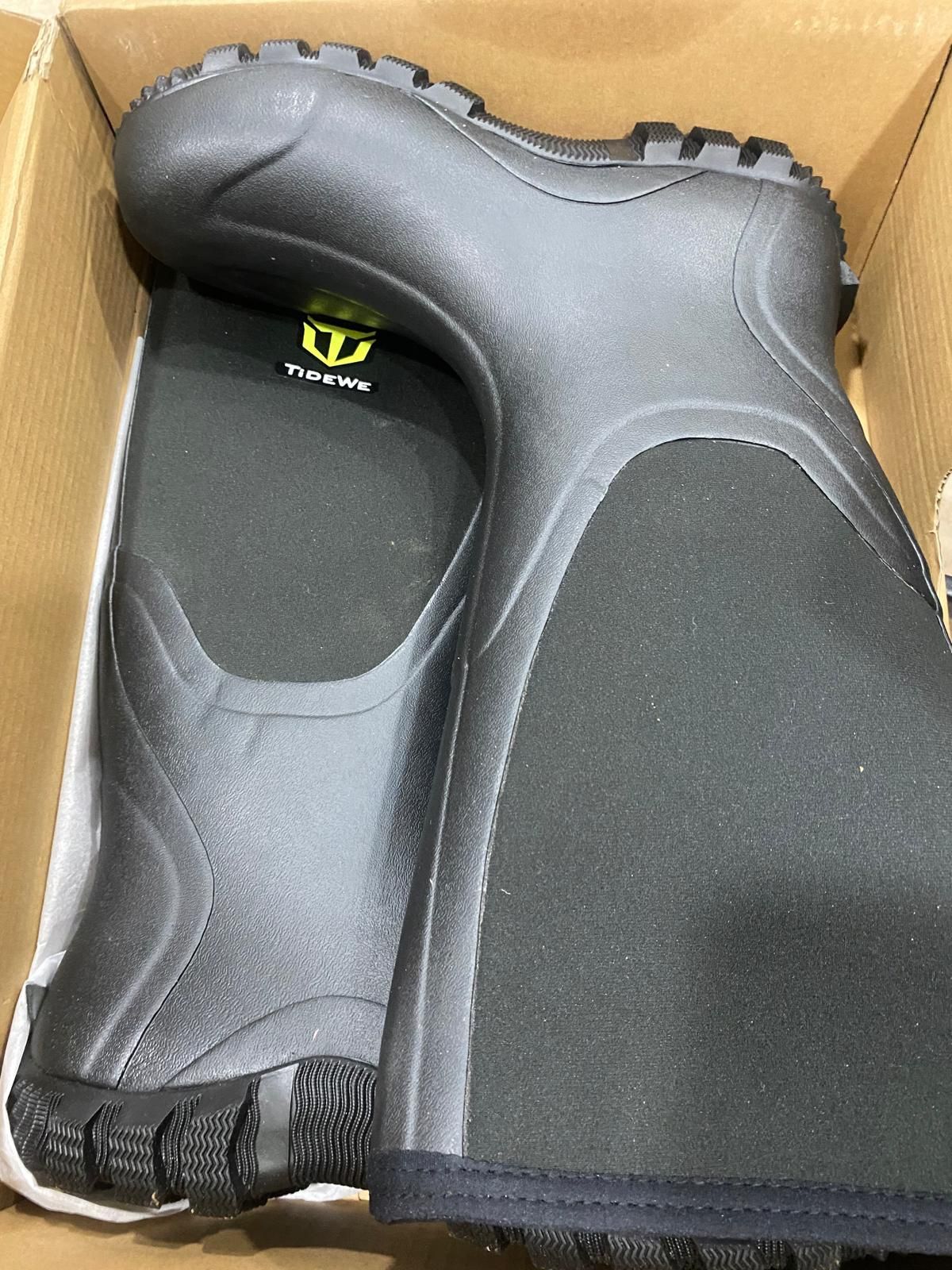 TIDEWE Boots Size 11