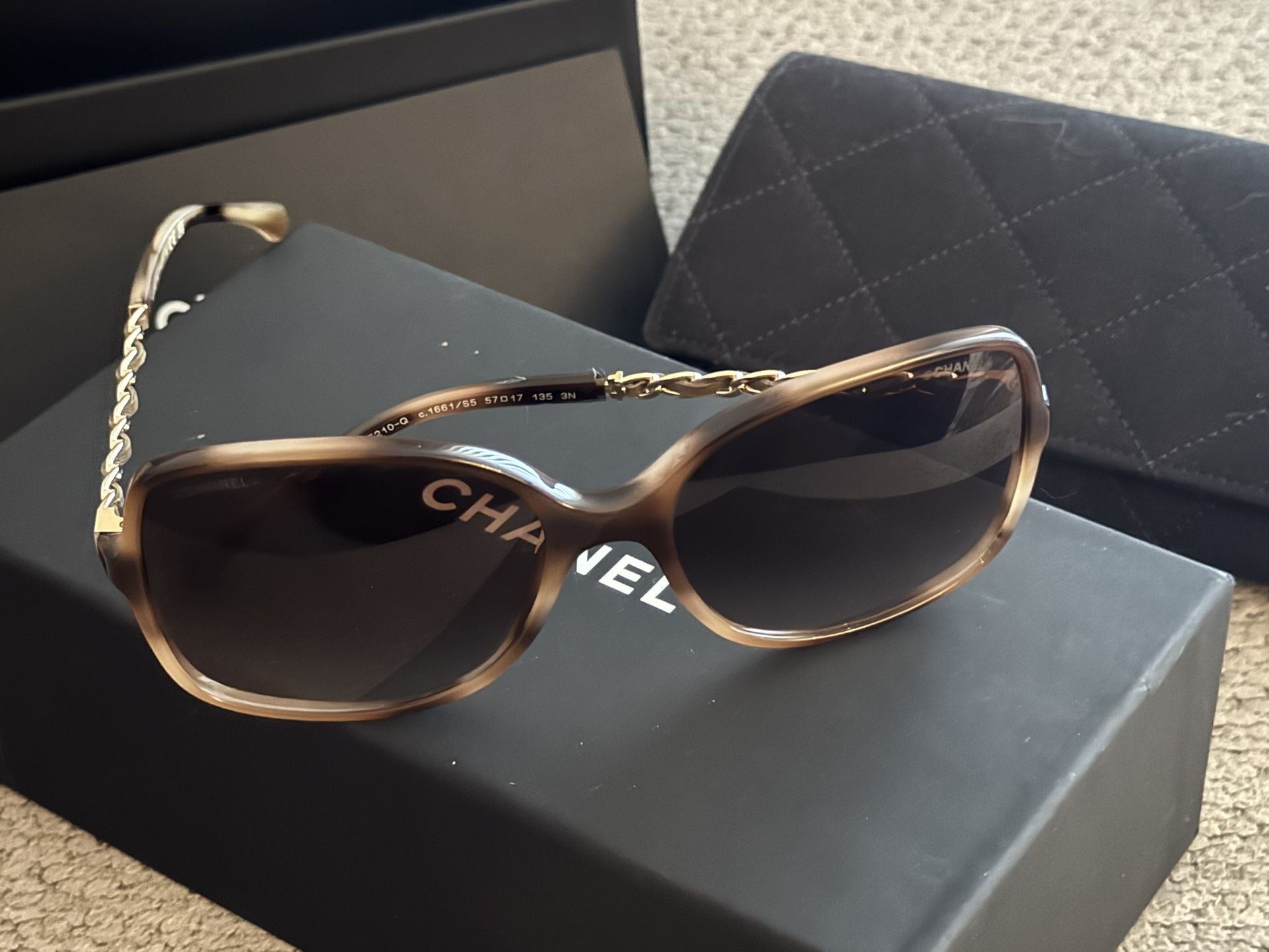 Brand New Chanel SunGlasses With Box & Case
