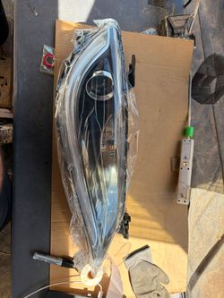 15-17 Chrysler 200 Halogen Headlight w/LED DRL w/Bulb Chrome Left