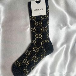 Black Ankle Gucci Gg Pattern Socks And Brown Louis Hat 