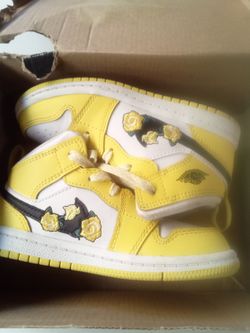 Air Jordan 1 Yellow Floral Sneakers 13c