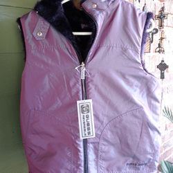 REVERSIBLE VEST JACKET BY GUESS