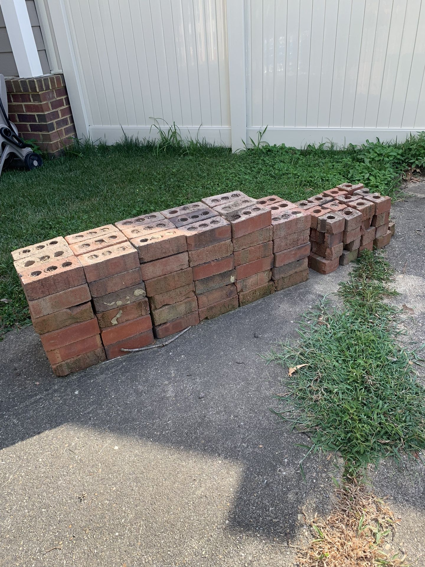 Free Bricks