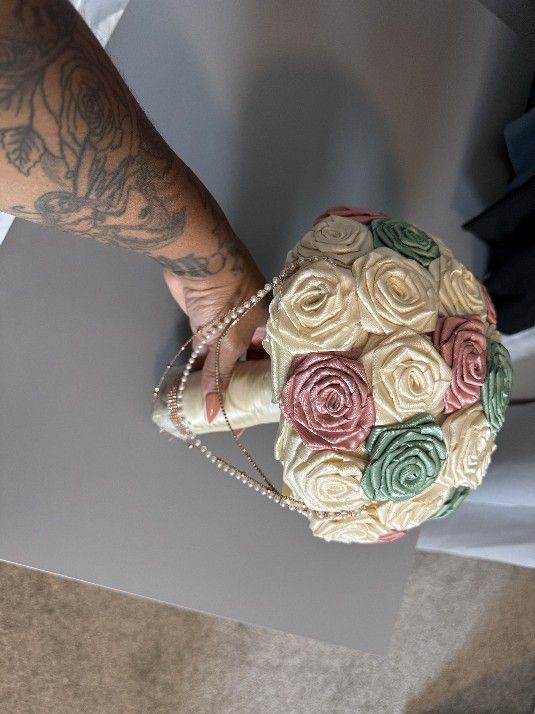 Bridal Bouquet & Accessories
