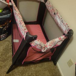 Free Playpen 