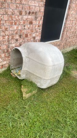 Dog house