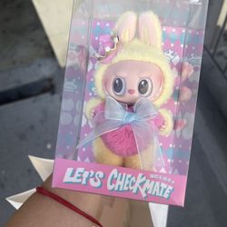 THE MONSTERS Let's Checkmate Series-Vinyl Plush Hanging Card