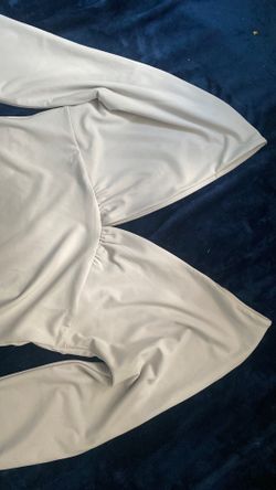 Women’s V neck top
