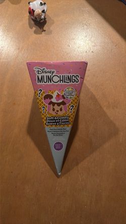 Disney Munchlings Scented Collectible Plush