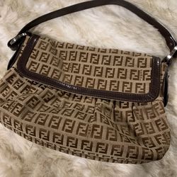 Fendi Bag ***NO OFFERS***