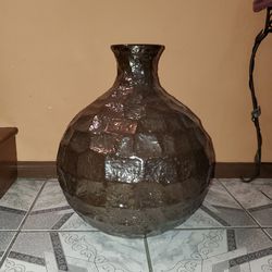 Z Gallerie Decorative Vase / Urn (Floor)
