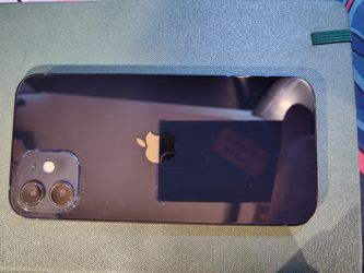 iPhone 12 64 GB Unlocked