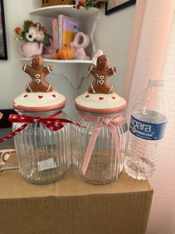 Christmas Gingerbread Canisters 