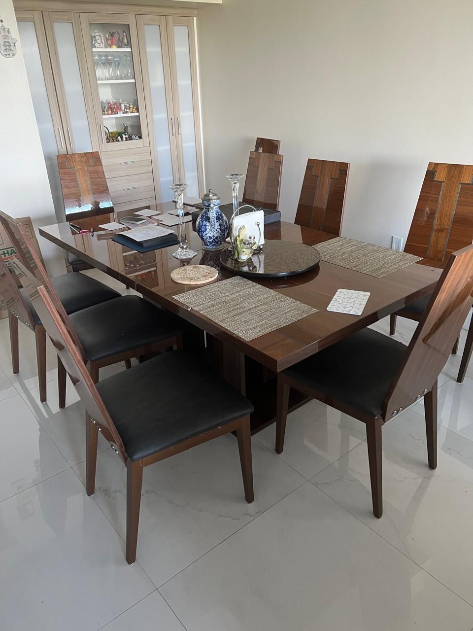 Dining Room Table With 6 Chairs