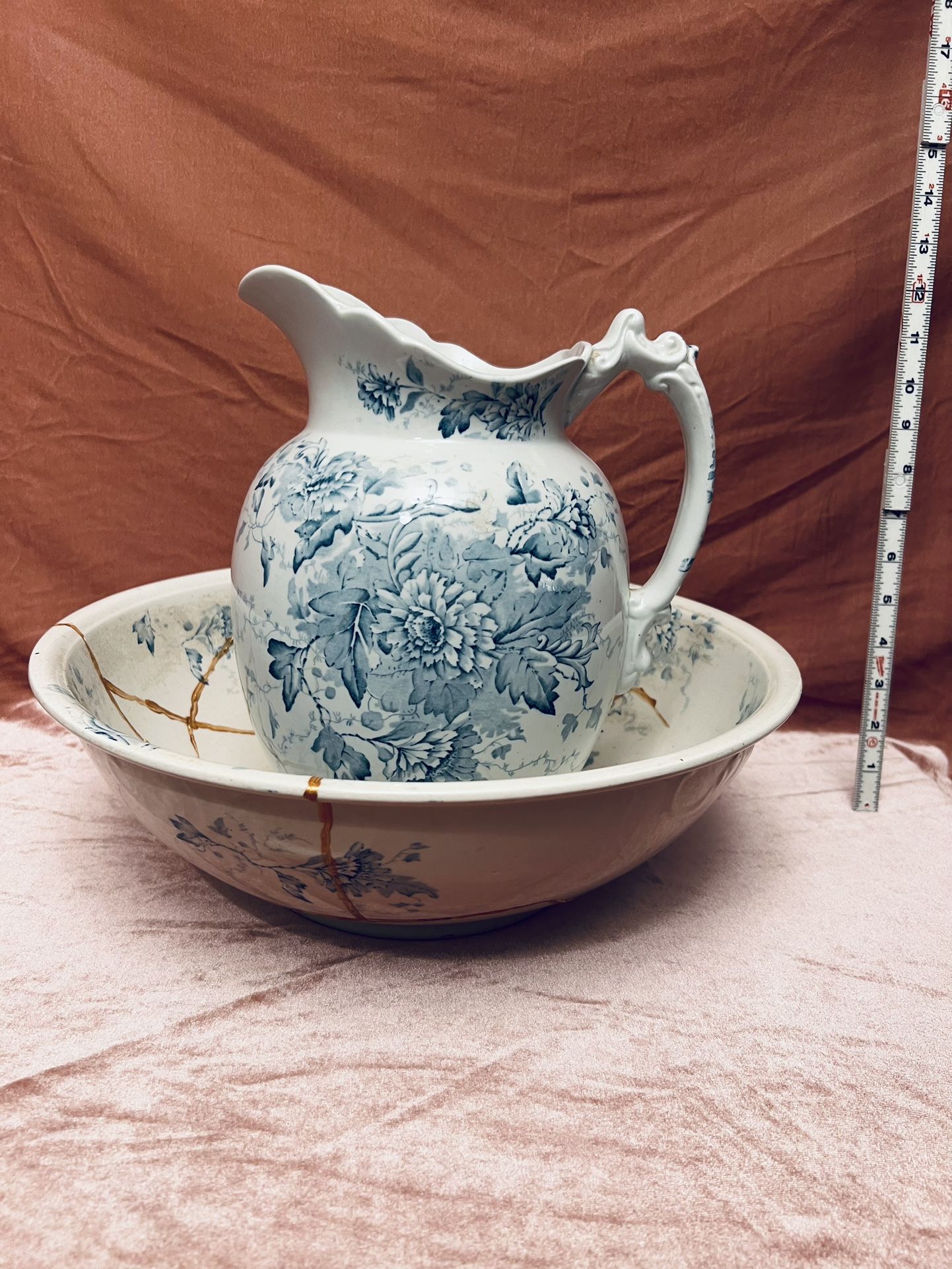 Porcelain Royale Pitcairns Limited Osborne Pitcher and Bowl