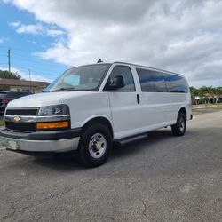 2019, Chevrolet Express Passenger 