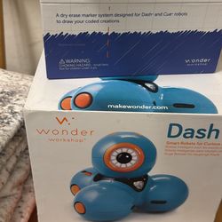 DASH robot and Accessories 