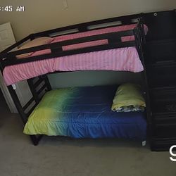 personal bunk bed with drawer 