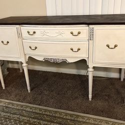Side table buffet
