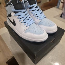 JORDAN 1 MID SE - ICE/BLUE SIZE 12.5