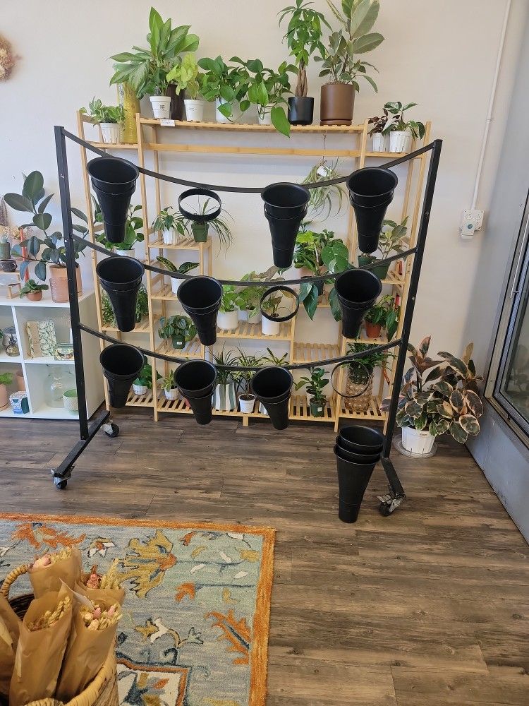 Portable BOUQUET CART... ALL Buckets Included.