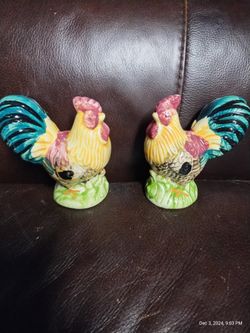 Ceramic Salt And Pepper 