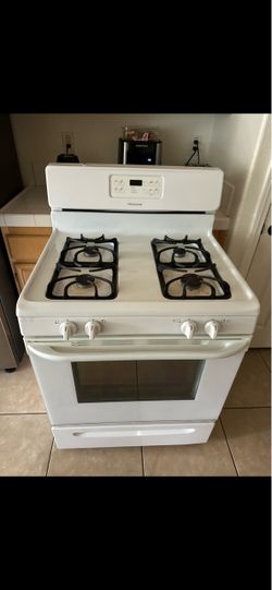 Frigidaire Gas Stove
