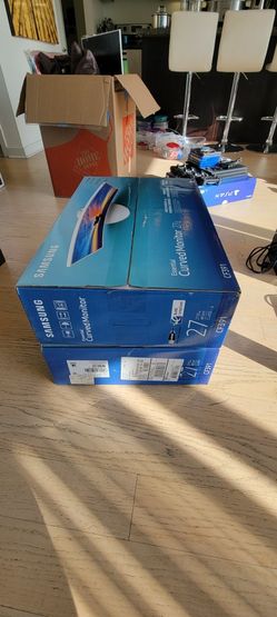 Samsung 27" White Curved Monitor