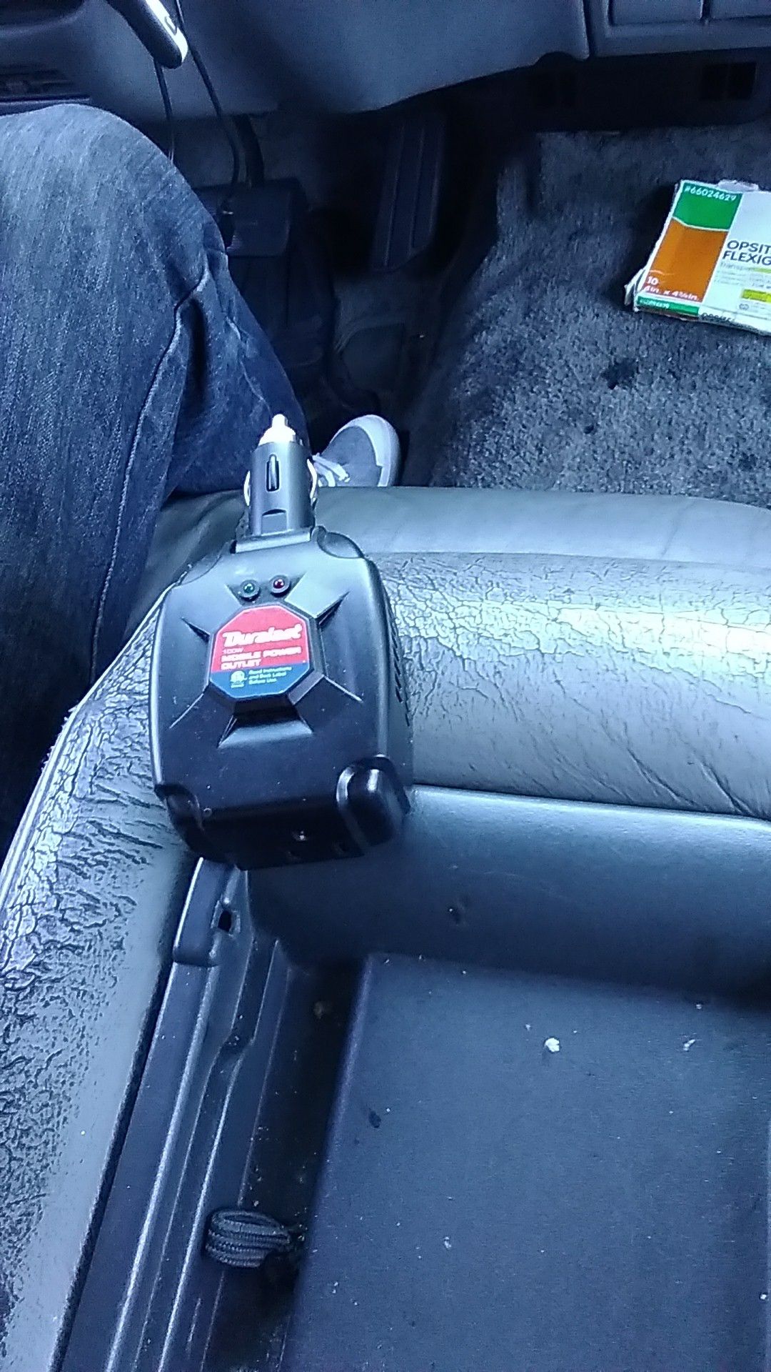 Duralast mobile power outlet